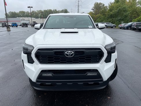 New 2025 Toyota Tacoma TRD Sport image 8