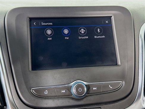 Used 2024 Chevrolet Equinox LS image 38