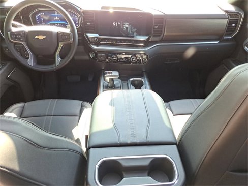 Used 2025 Chevrolet Silverado 1500 High Country w/ Technology Package image 10