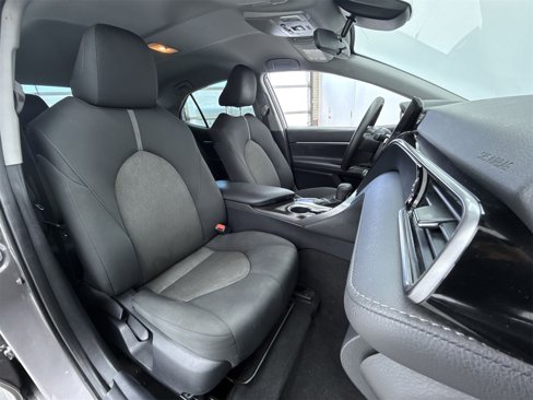 Used 2023 Toyota Camry LE image 13