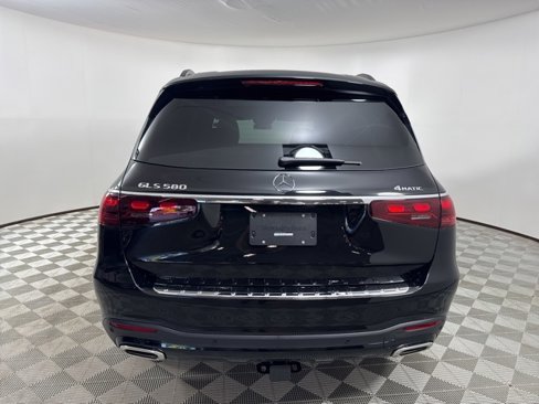 New 2026 Mercedes-Benz GLS 580 4MATIC image 6