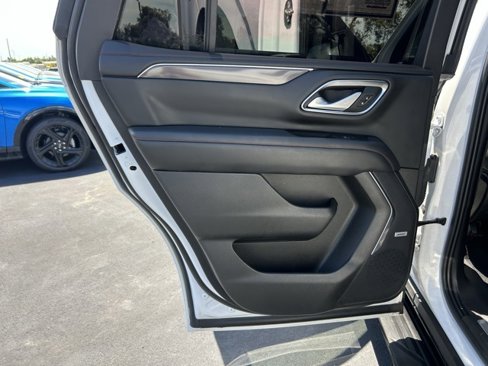Used 2022 Chevrolet Tahoe RST w/ Luxury Package image 13