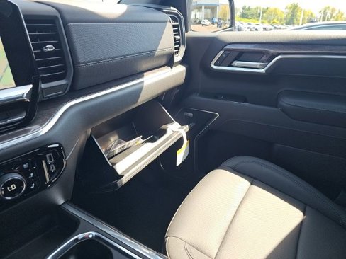 New 2026 Chevrolet Silverado 1500 LTZ w/ LTZ Premium Package image 55