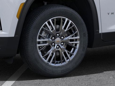 New 2025 Chevrolet Traverse LT w/ Driver Confidence Package image 9