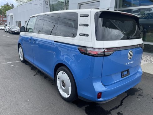 New 2025 Volkswagen ID. Buzz 1st Edition image 8