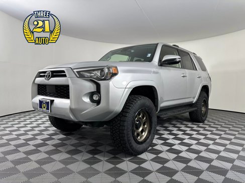 Used 2021 Toyota 4Runner SR5 Premium image 1