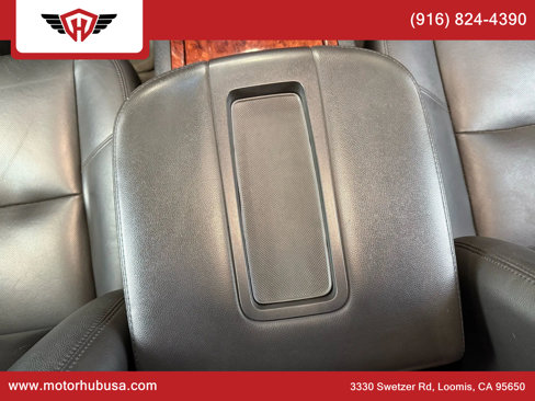 Used 2011 Chevrolet Tahoe LTZ image 32