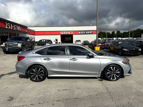 Used 2022 Honda Civic EX image 2