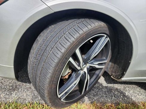 Used 2020 Volvo S90 T6 R-Design image 9