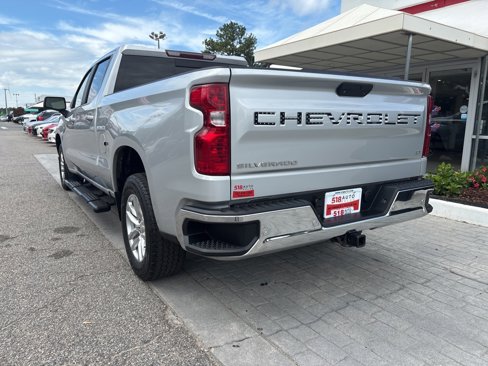Used 2021 Chevrolet Silverado 1500 LT w/ Safety Package II image 5
