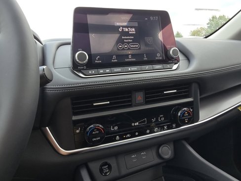New 2026 Nissan Rogue SV image 16