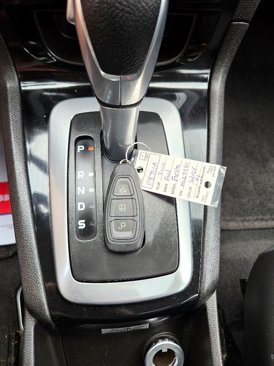 Used 2016 Ford Fiesta Titanium image 26