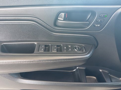 Used 2024 Honda Odyssey Sport image 9