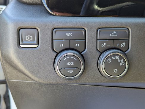 Used 2023 Chevrolet Silverado 1500 LT w/ Protection Package image 13