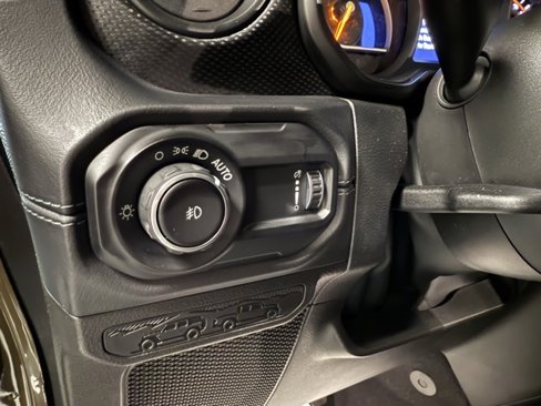 New 2025 Jeep Wrangler Unlimited Rubicon 392 image 14