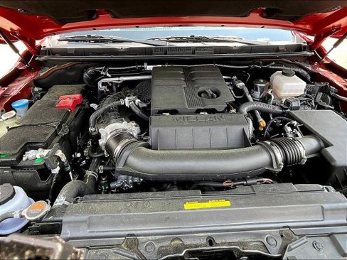 Certified 2025 Nissan Frontier SV image 28