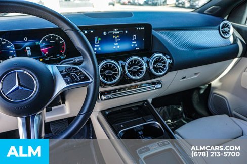 Used 2025 Mercedes-Benz GLA 250 image 32