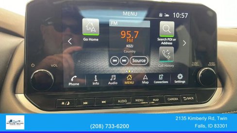 Used 2023 Nissan Rogue SL w/ SL Premium Package image 23