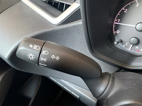 Used 2024 Toyota Corolla LE image 6