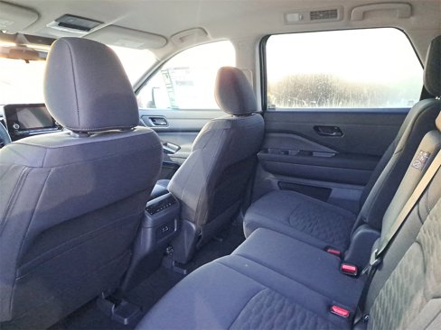 New 2025 Nissan Pathfinder SV w/ Black Appearance Package image 5