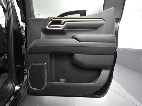 Used 2025 Chevrolet Silverado 1500 RST w/ Redline Edition image 47
