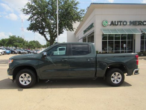 Used 2025 Chevrolet Silverado 1500 LT image 13