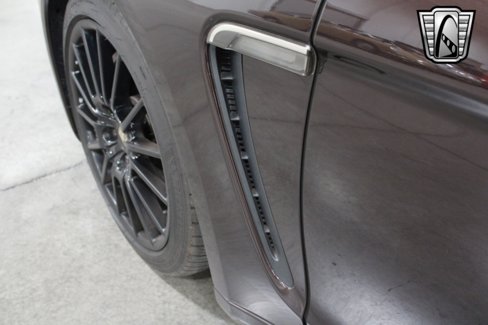 Used 2014 Porsche Panamera image 15