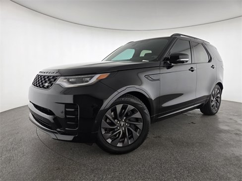 Certified 2024 Land Rover Discovery Dynamic SE image 1