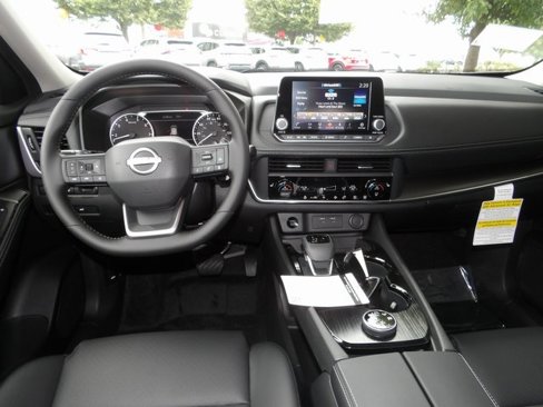 New 2026 Nissan Rogue SV image 14