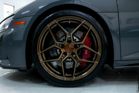Used 2022 Audi R8 V10 w/ Premium Package image 39