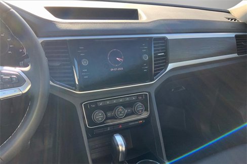 Used 2023 Volkswagen Atlas SE image 6