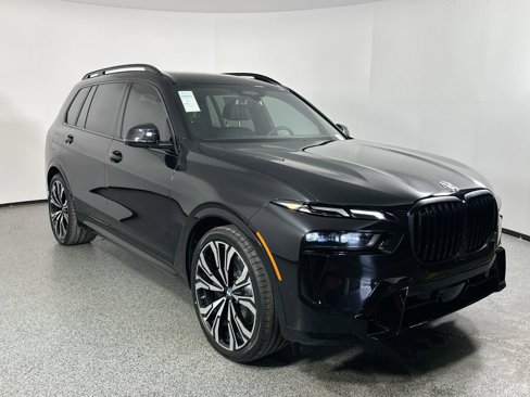 New 2026 BMW X7 xDrive40i w/ Executive Package image 3