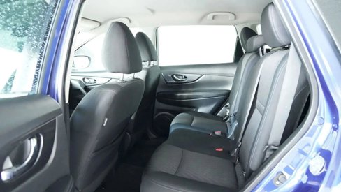 Used 2020 Nissan Rogue SV image 19