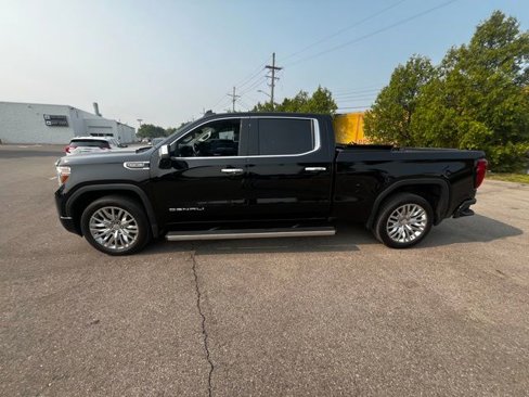 New 2025 GMC Sierra 2500 Denali w/ Denali Reserve Package image 7