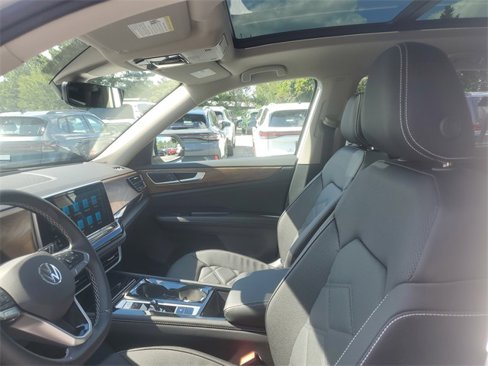 New 2026 Volkswagen Atlas SE image 18