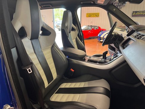 Used 2017 Land Rover Range Rover Sport SVR image 26