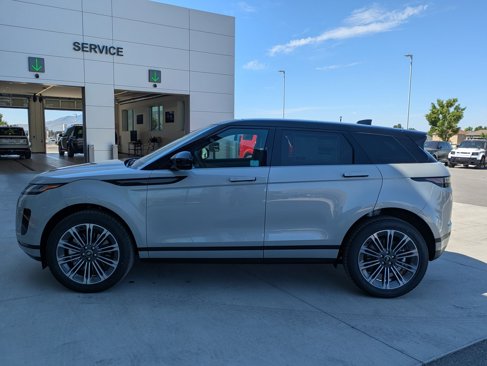 New 2026 Land Rover Range Rover Evoque S image 9