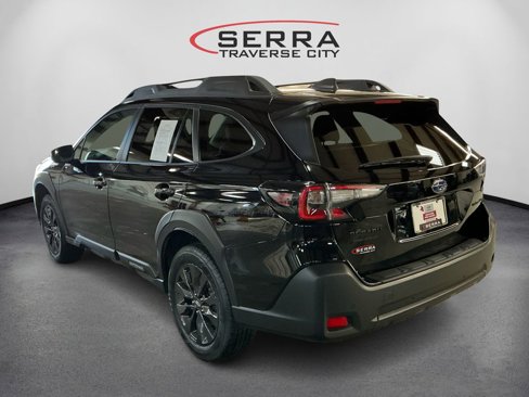 Certified 2025 Subaru Outback Onyx Edition image 7
