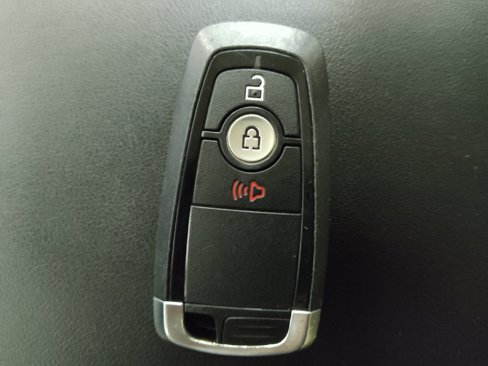 Used 2024 Ford Edge SEL image 32