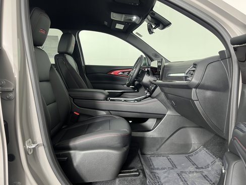 New 2026 Chevrolet Traverse Z71 w/ Enhanced Driving Package image 12
