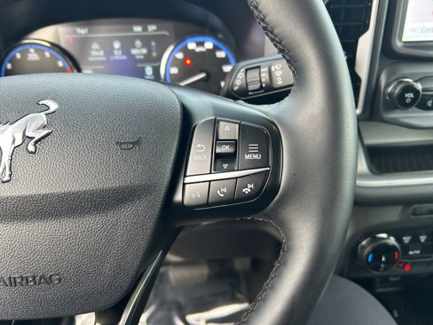 Used 2024 Ford Bronco Sport Outer Banks w/ Tech Package image 18