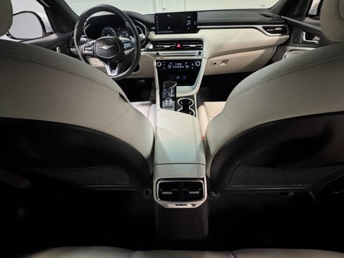 Used 2025 Genesis G70 2.5T image 73