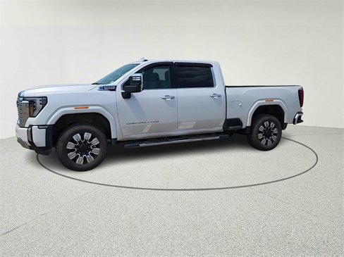 Used 2024 GMC Sierra 3500 Denali w/ Technology Package image 7