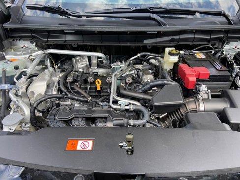 New 2025 Mitsubishi Outlander SE image 9