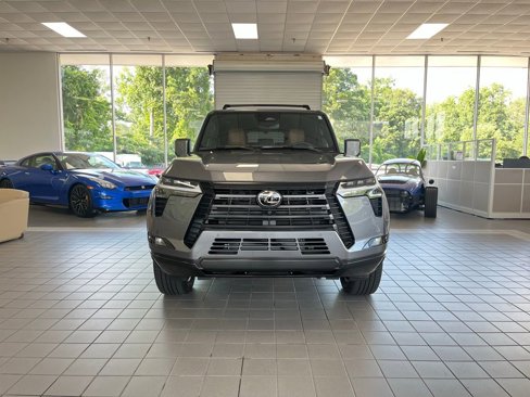 Used 2025 Lexus GX 550 image 8