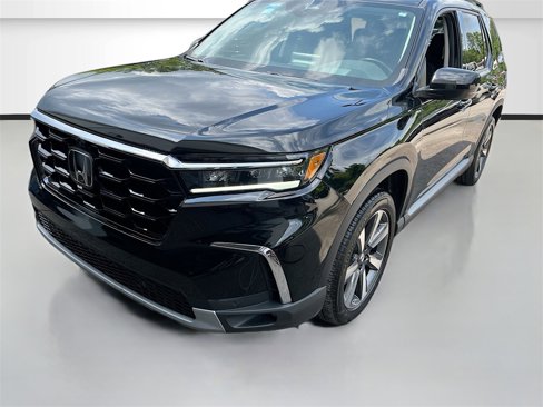 Used 2024 Honda Pilot Elite image 3