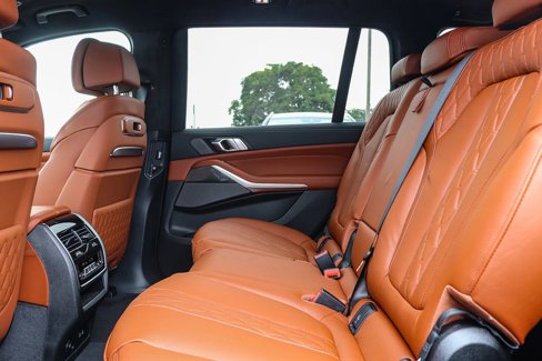 New 2026 BMW X7 M60i image 15