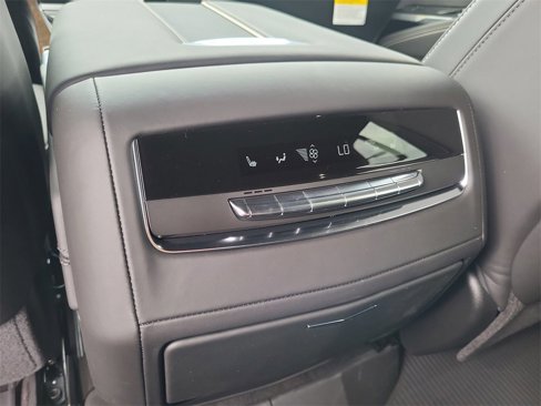 New 2025 Cadillac Escalade Sport Platinum w/ LPO, ONYX Package image 23