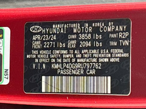 Used 2024 Hyundai Elantra Limited image 26