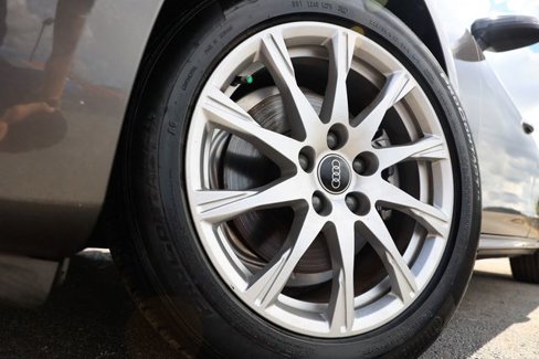 Used 2022 Audi A4 2.0T Premium image 38